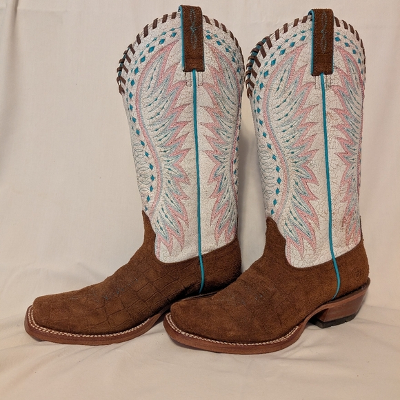 Ariat "Derby" Brown and White Western Boots - Picture 3 of 8